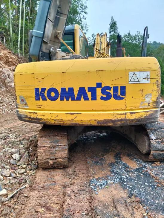 Buy Komatsu PC130 Used Excavator / 1