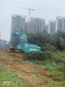 Buy Kobelco SK210 Used Excavator / 3 Buy Kobelco SK210 Used Excavator / 3