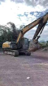 Buy XCMG XE200 Used Excavator / 2 Buy XCMG XE200 Used Excavator / 2