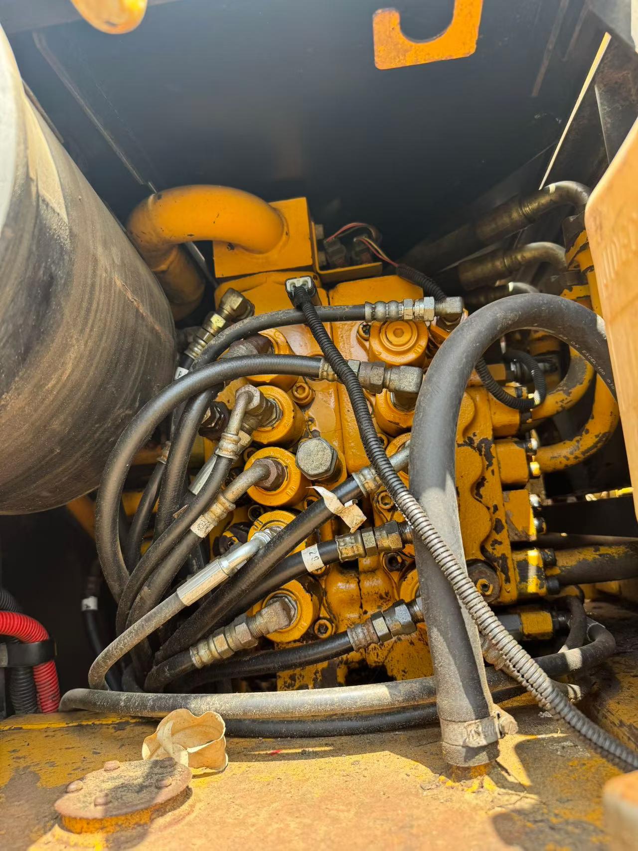 Buy Kato Used Excavator / 5 Buy Kato Used Excavator / 5