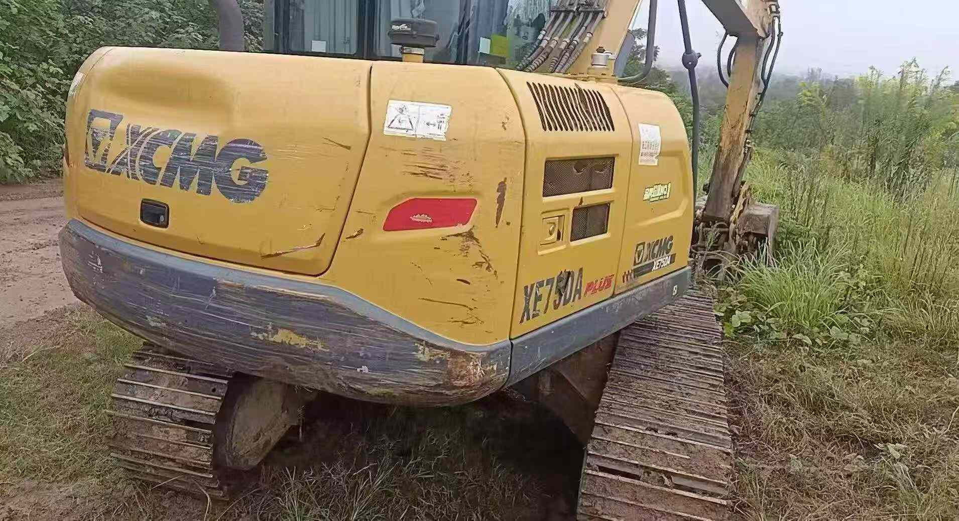 Buy XCMG XE75C Used Excavator / 4