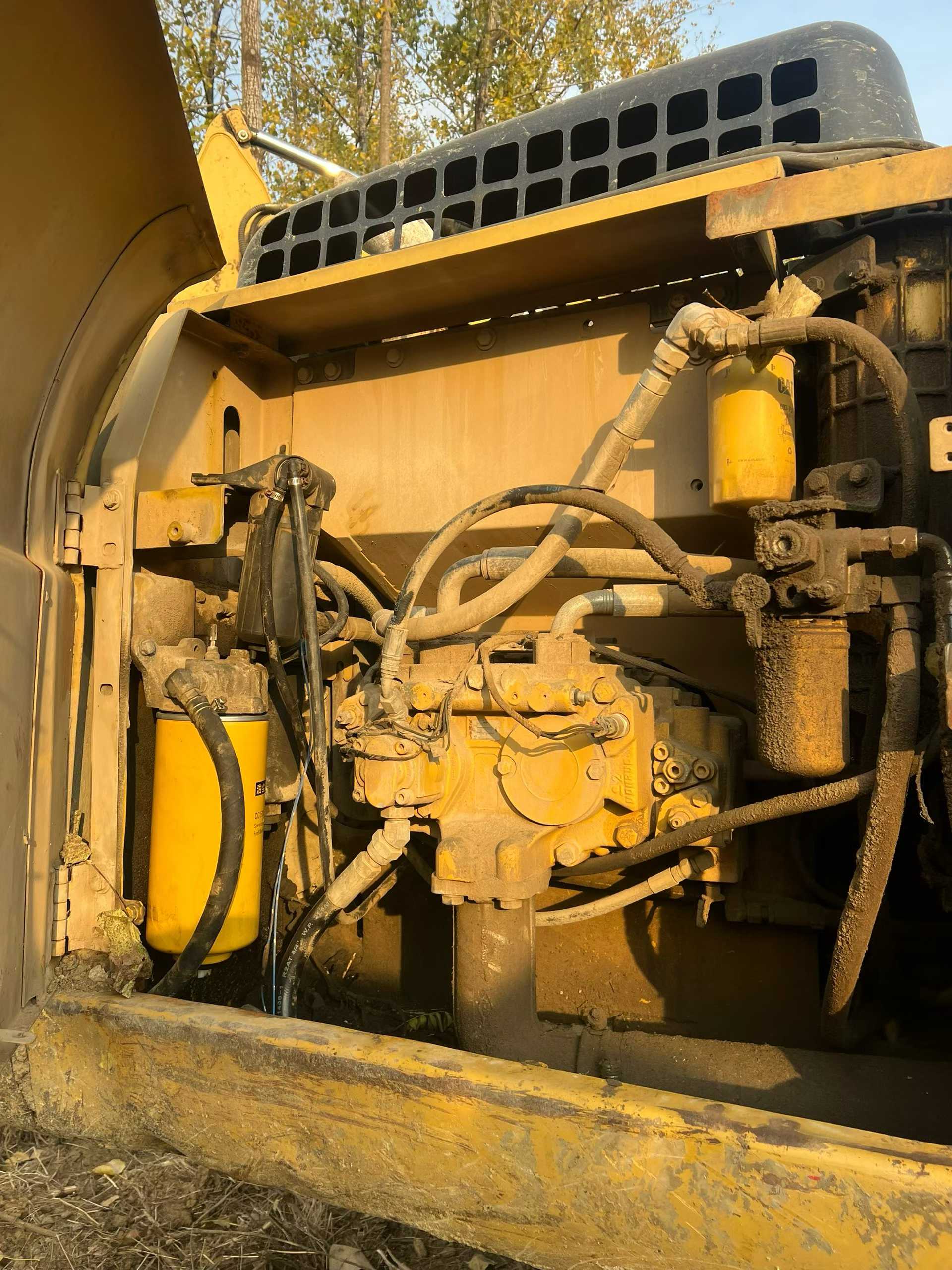 Buy Caterpillar 320A Used Excavator / 3 Buy Caterpillar 320A Used Excavator / 3