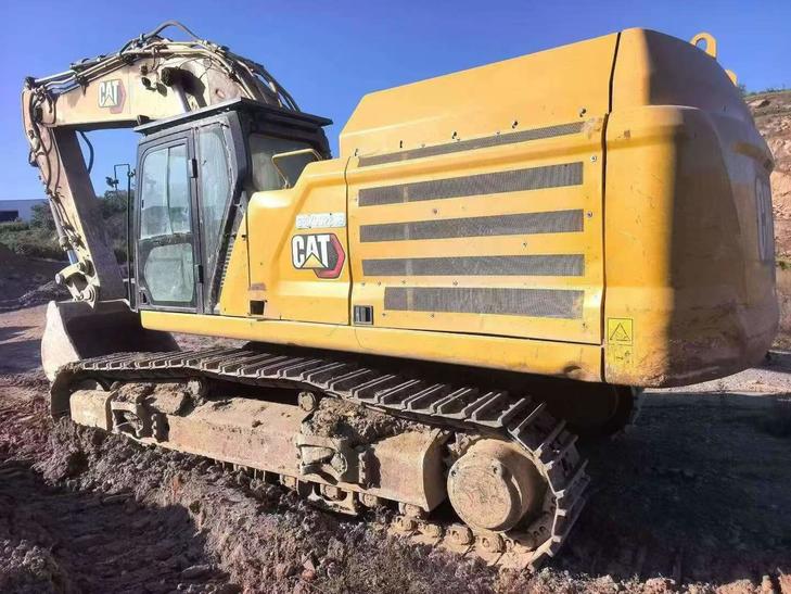 Buy Caterpillar 349E Used Excavator / 1