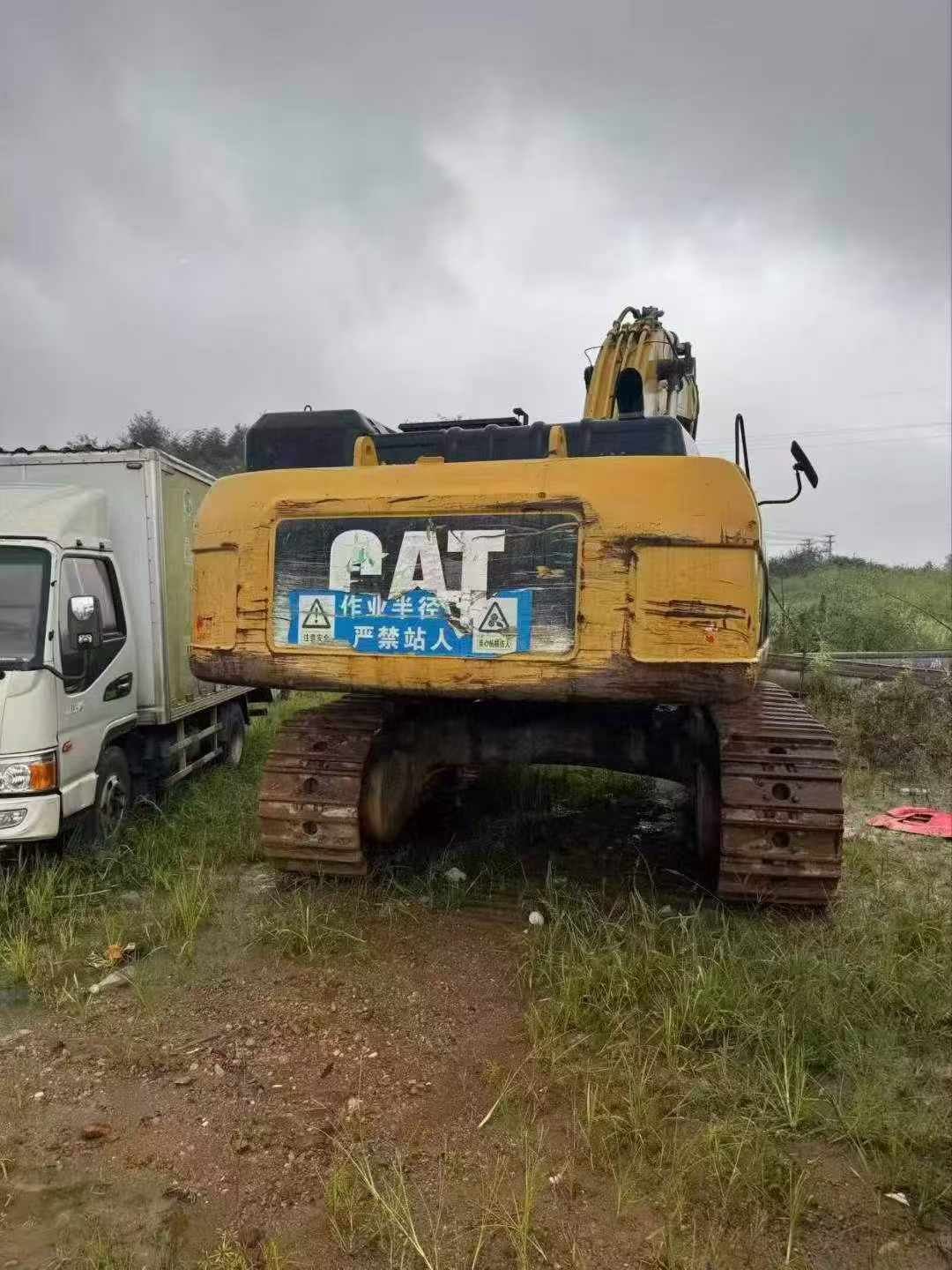 شراء حفارة Caterpillar 336E مستعملة / 4