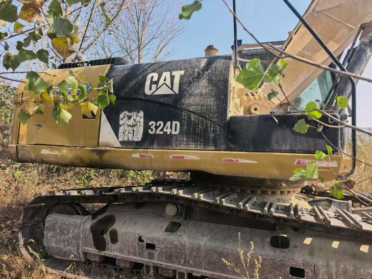 Buy Caterpillar 324D Used Excavator / 1