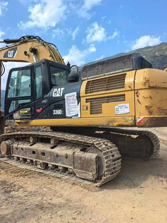 Buy Caterpillar 336E Used Excavator / 1