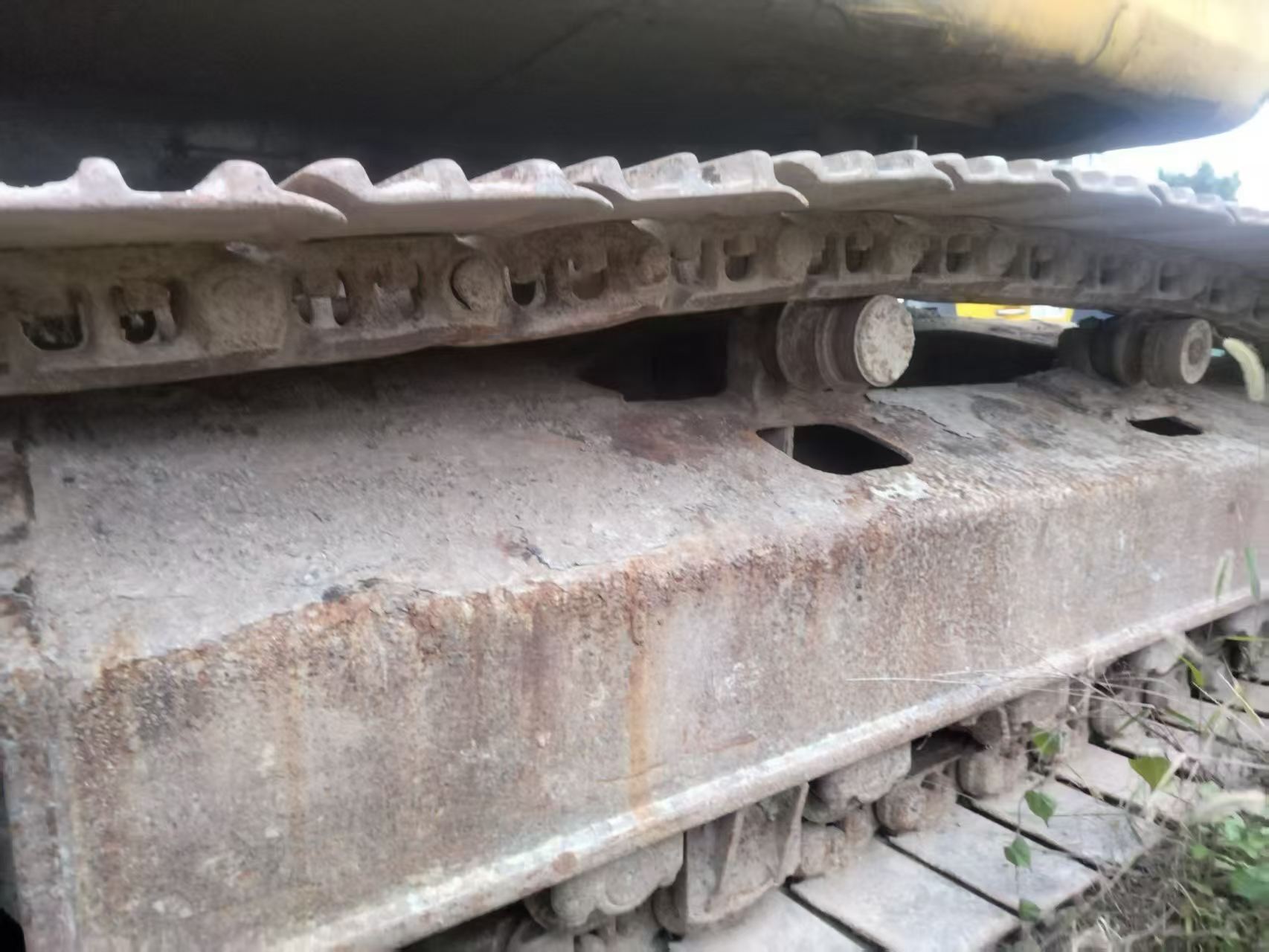 Buy Komatsu Used Excavator / 6