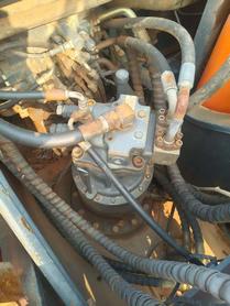 Buy Doosan DH215-7 Used Excavator / 4 Buy Doosan DH215-7 Used Excavator / 4