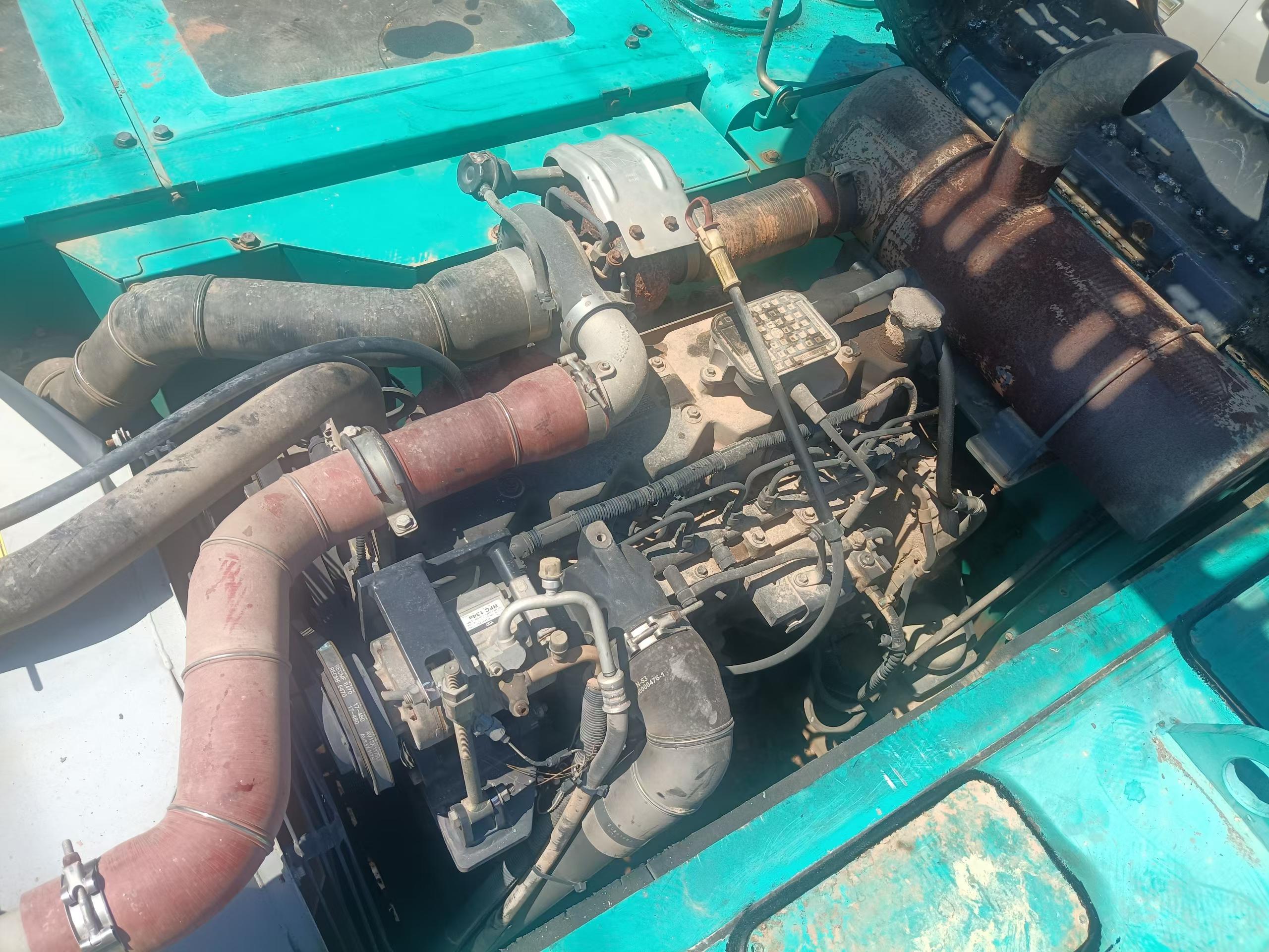 شراء حفارة Sany SY215C مستعملة / 4