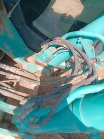 Buy Kobelco SK200 Used Excavator / 9 Buy Kobelco SK200 Used Excavator / 9