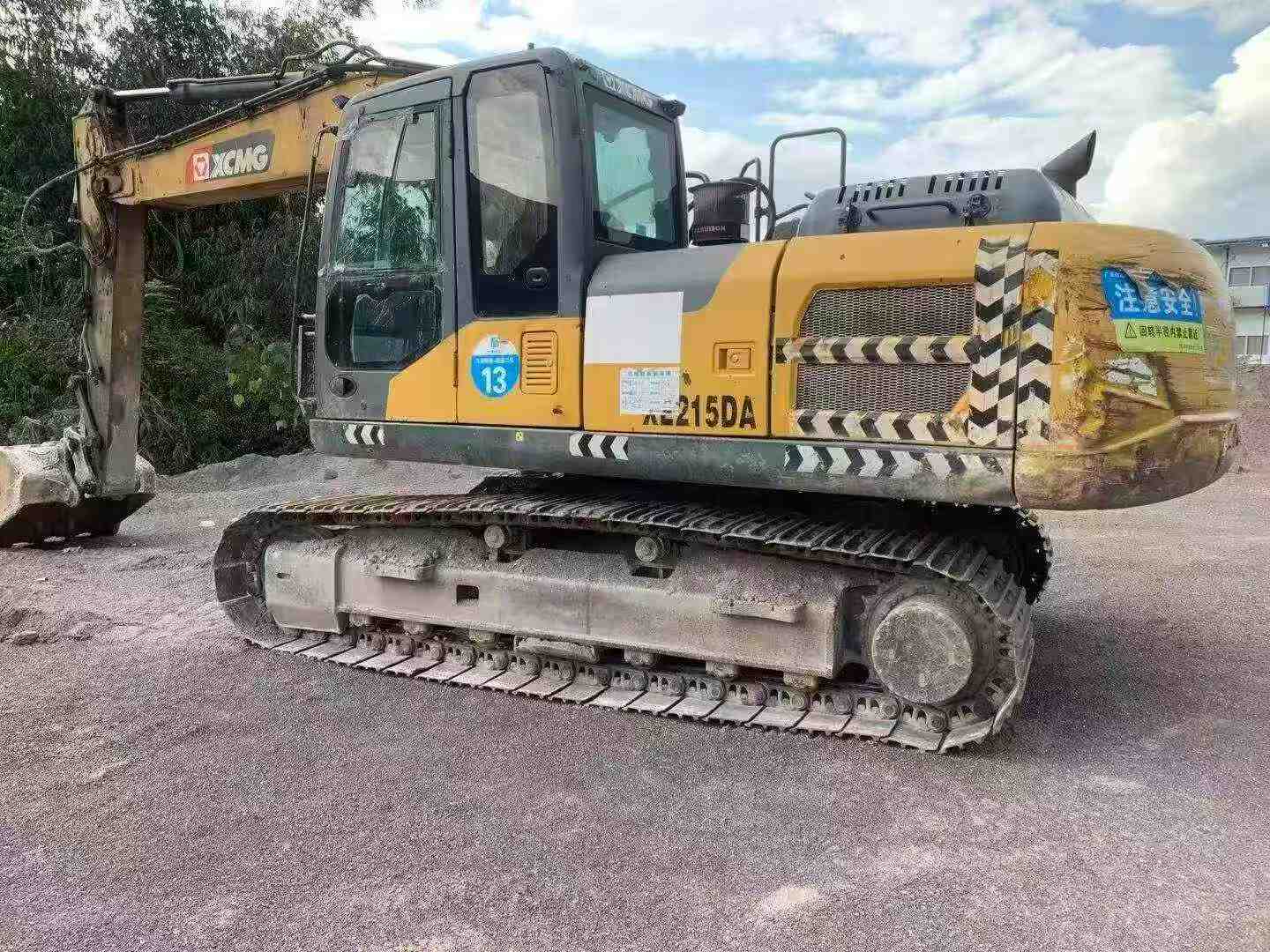 Buy XCMG XE200 Used Excavator / 4 Buy XCMG XE200 Used Excavator / 4