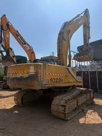 Buy Kato Used Excavator / 2 Buy Kato Used Excavator / 2