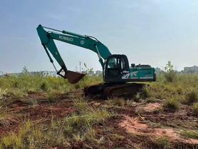 Buy Kobelco SK210 Used Excavator / 4 Buy Kobelco SK210 Used Excavator / 4