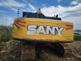 Buy Sany SY215C-8 Used Excavator / 3 Buy Sany SY215C-8 Used Excavator / 3