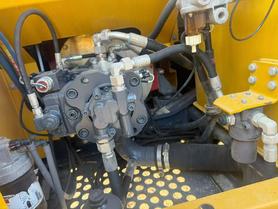 Buy XCMG XE135B Used Excavator / 7 Buy XCMG XE135B Used Excavator / 7