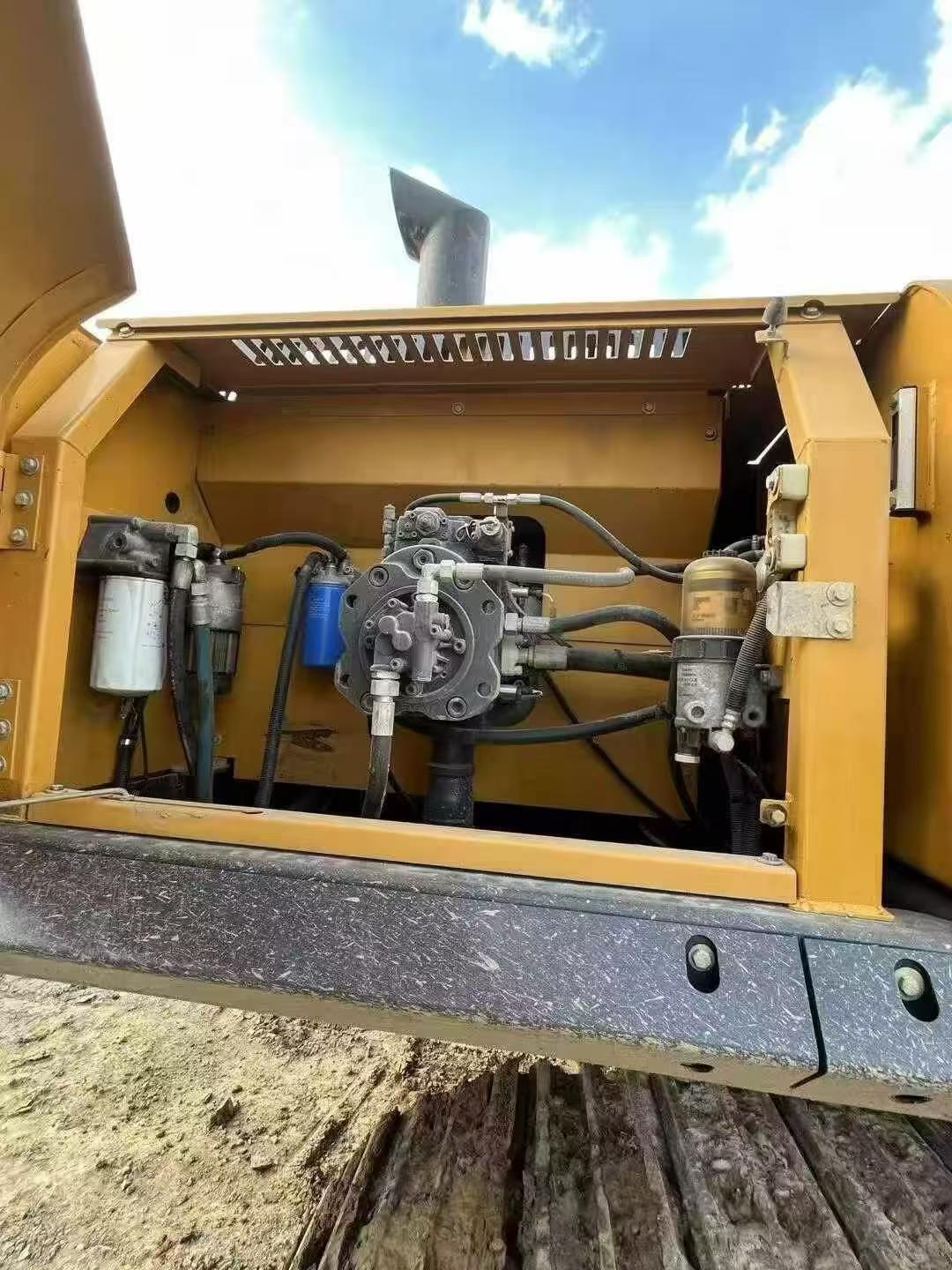 Buy XCMG XE370 Used Excavator / 6 Buy XCMG XE370 Used Excavator / 6