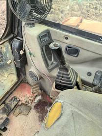 Buy Doosan DH60-7 Used Excavator / 6 Buy Doosan DH60-7 Used Excavator / 6