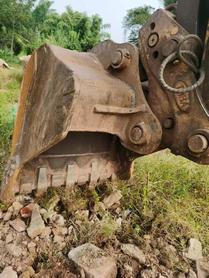 Buy XCMG XE215 Used Excavator / 5 Buy XCMG XE215 Used Excavator / 5