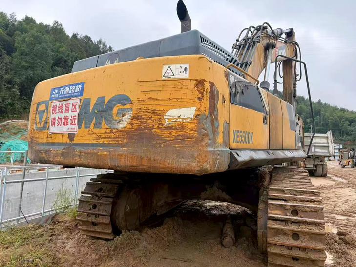 Buy XCMG XE490D Used Excavator / 1