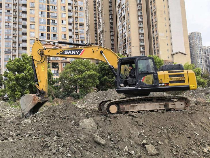 Buy Sany SY245H Used Excavator / 1