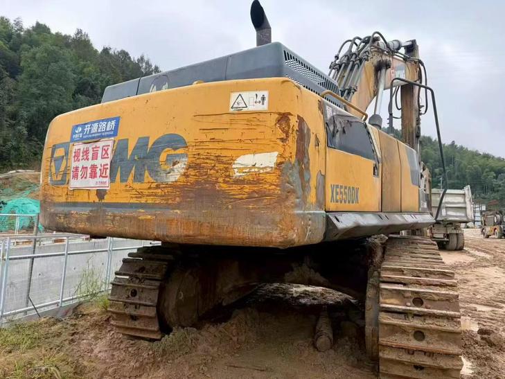 Buy XCMG XE490D Used Excavator / 1