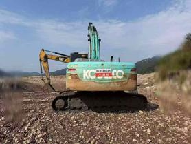 Buy Kobelco SK260 Used Excavator / 3 Buy Kobelco SK260 Used Excavator / 3