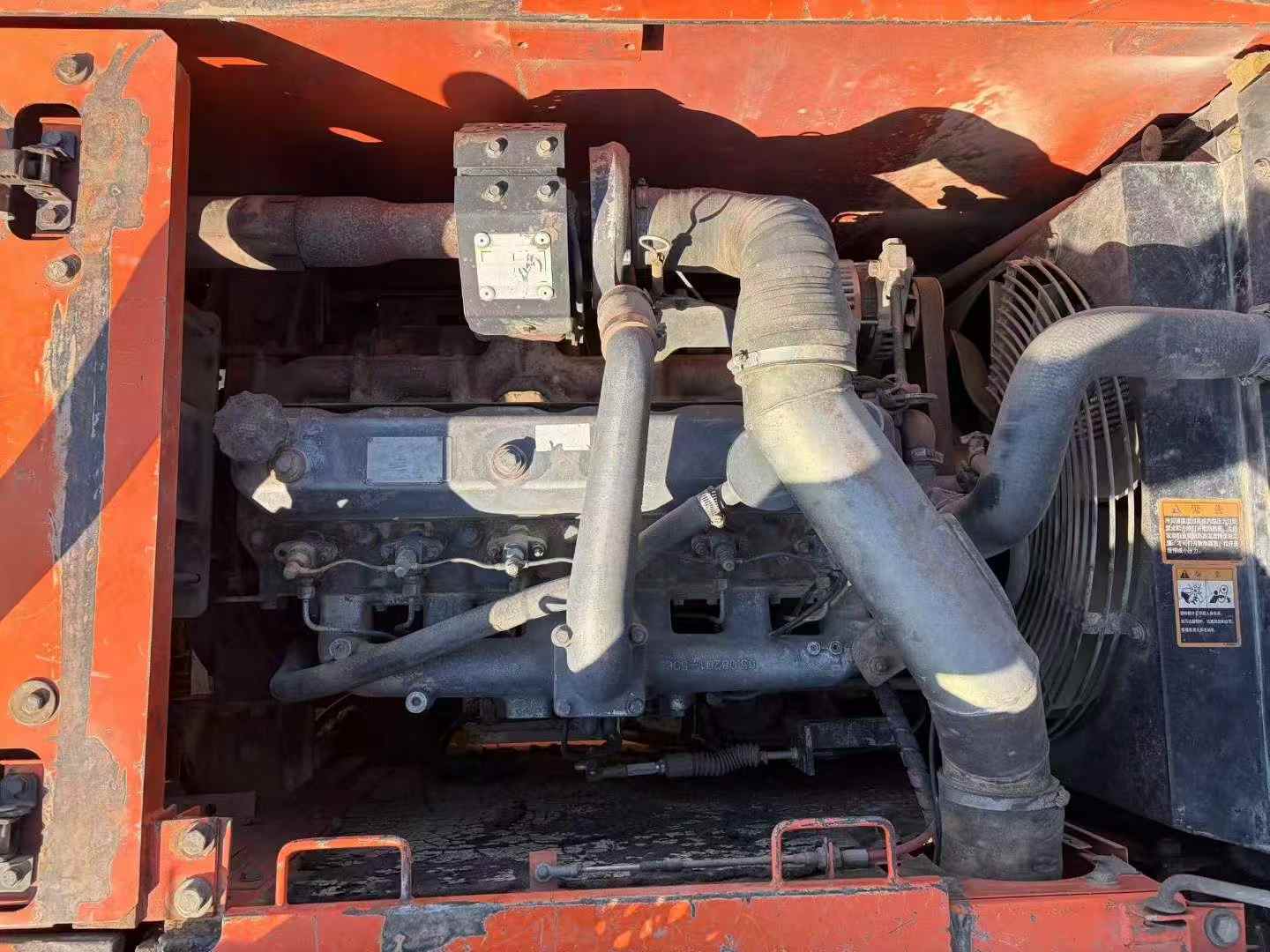 شراء حفارة Doosan DH150-7 مستعملة / 5