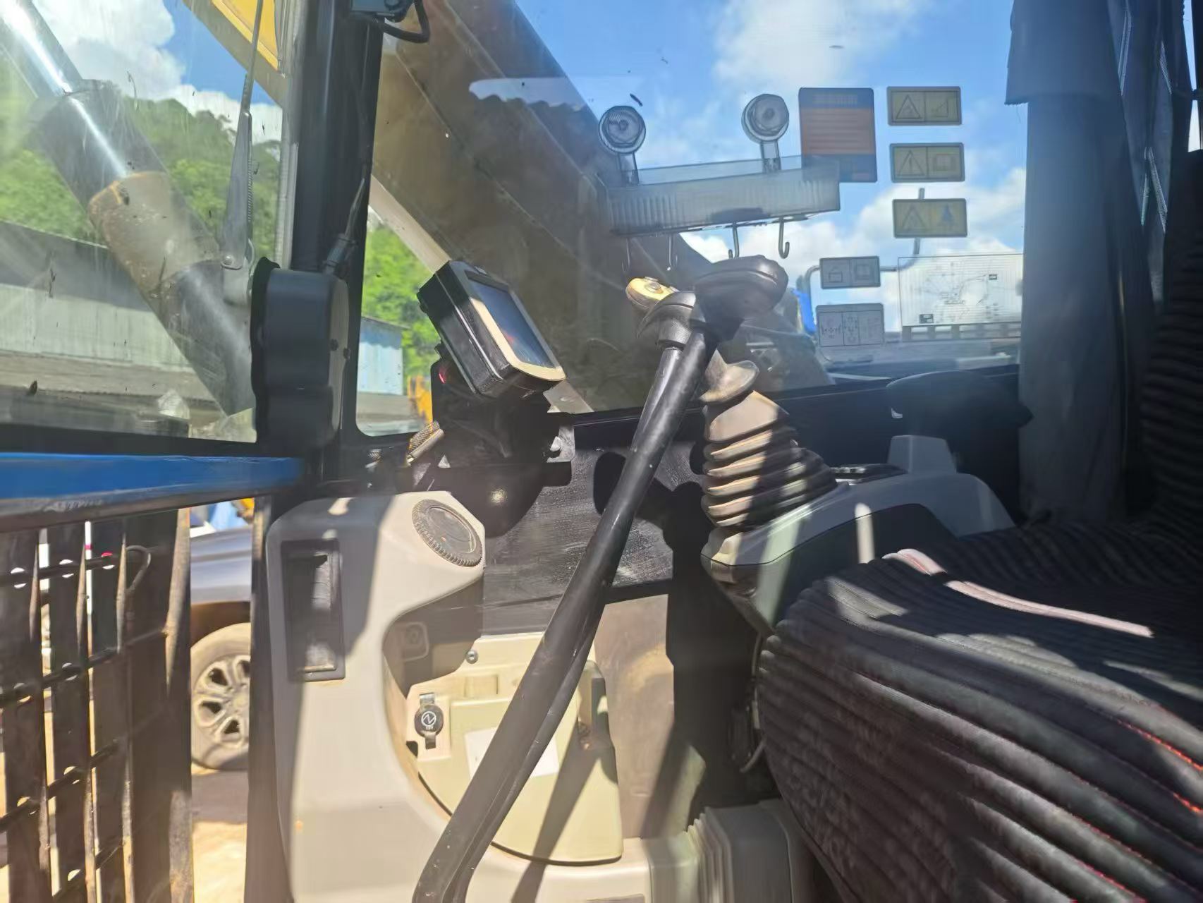 Buy Caterpillar 307B Used Excavator / 7