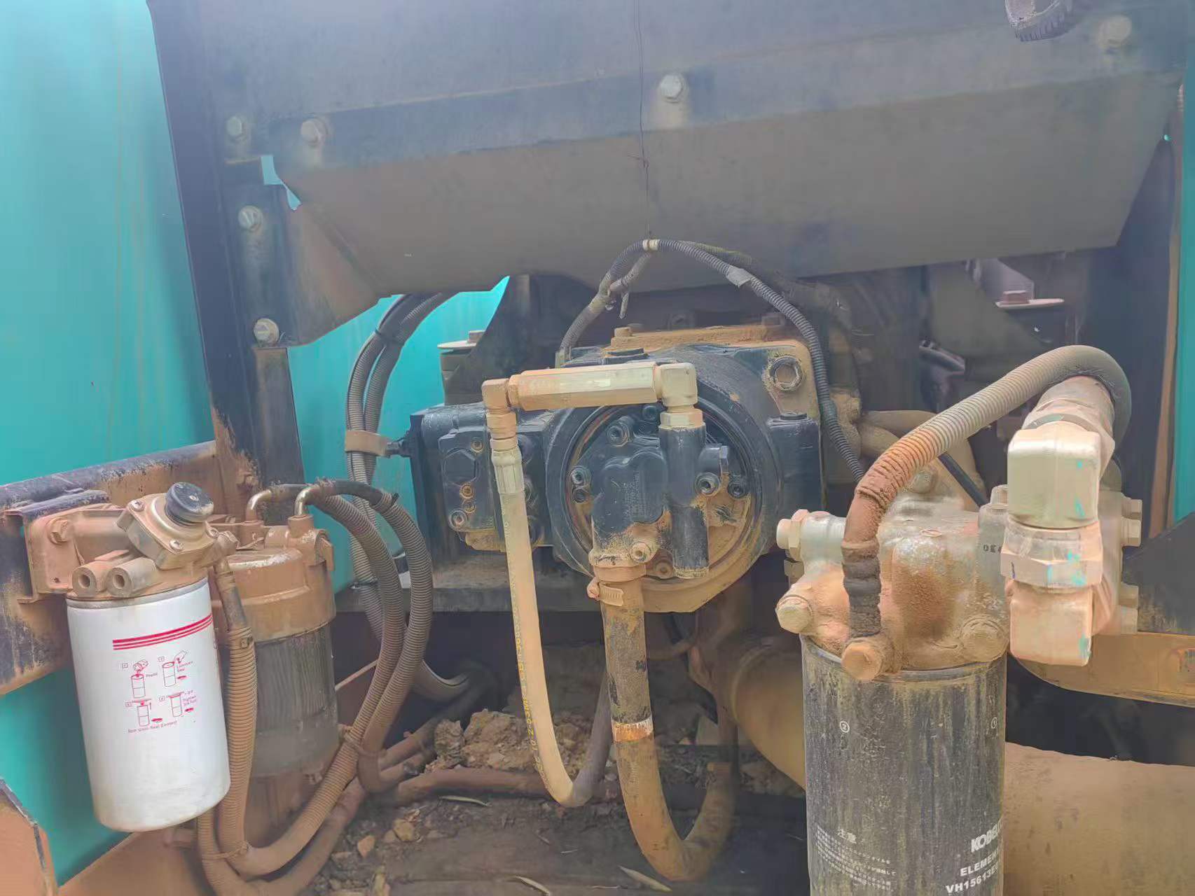 شراء حفارة Kobelco SK350-8 مستعملة / 8
