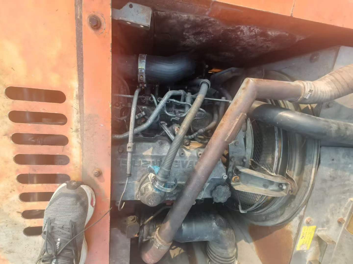 Buy Hitachi EX200-3 Used Excavator / 9