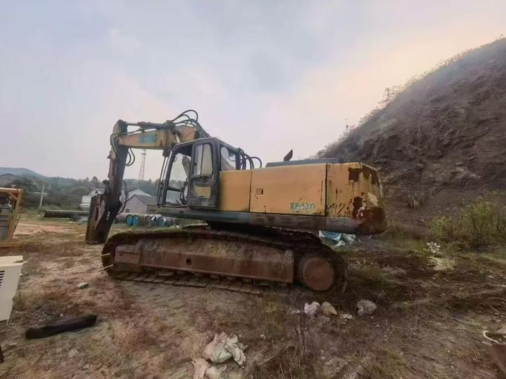 Buy XCMG XE470 Used Excavator / 1