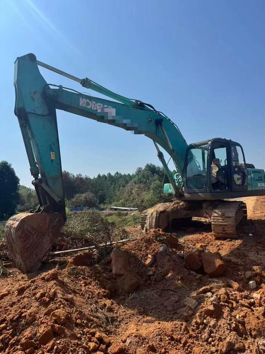 Buy Kobelco SK2008 Used Excavator / 1