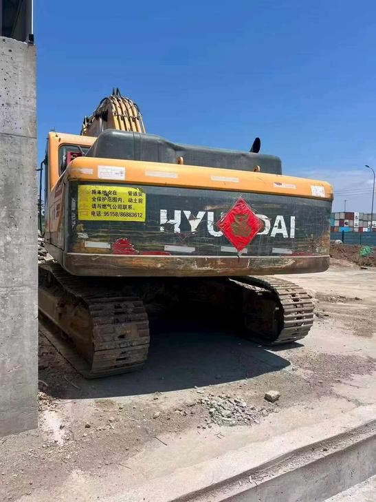 Buy Hyundai R305LC-7 Used Excavator / 1