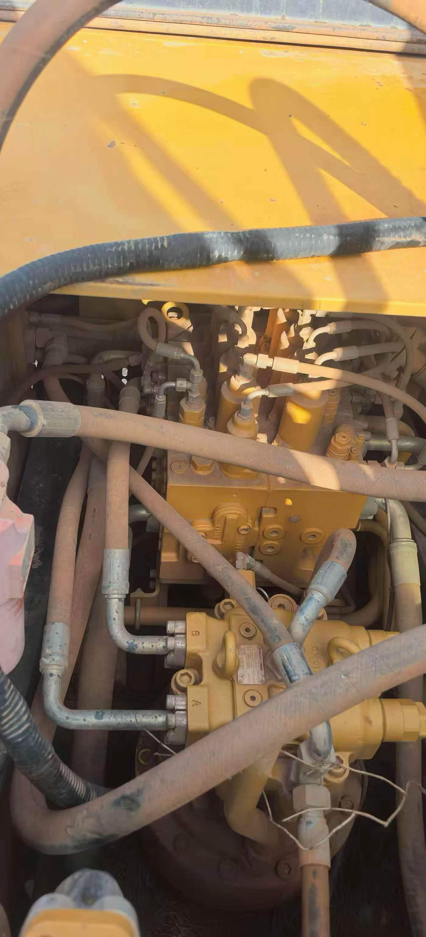 Buy Sany SY215C Used Excavator / 8