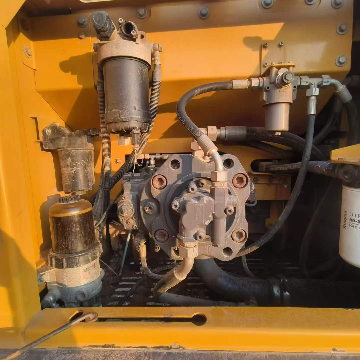 Buy XCMG XE200DA Used Excavator / 3