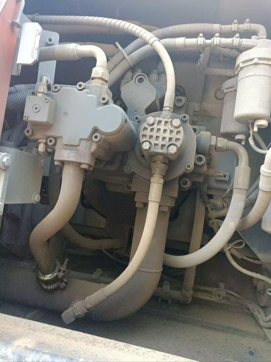 Buy Hitachi ZX490LCH-5A Used Excavator / 1