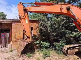 Buy Hitachi ZX200-5G Used Excavator / 8 Buy Hitachi ZX200-5G Used Excavator / 8