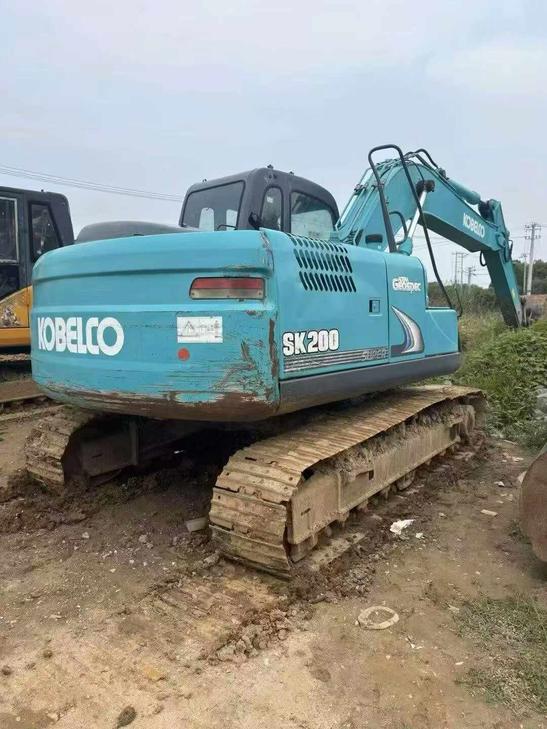 Buy Kobelco SK140 Used Excavator / 1