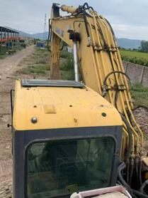Buy Komatsu PC200-7 Used Excavator / 4 Buy Komatsu PC200-7 Used Excavator / 4
