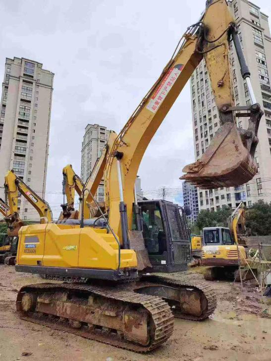 Buy XCMG XE200GH Used Excavator / 1