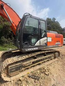 شراء حفارة Hitachi ZX200C-6A مستعملة / 2 شراء حفارة Hitachi ZX200C-6A مستعملة / 2