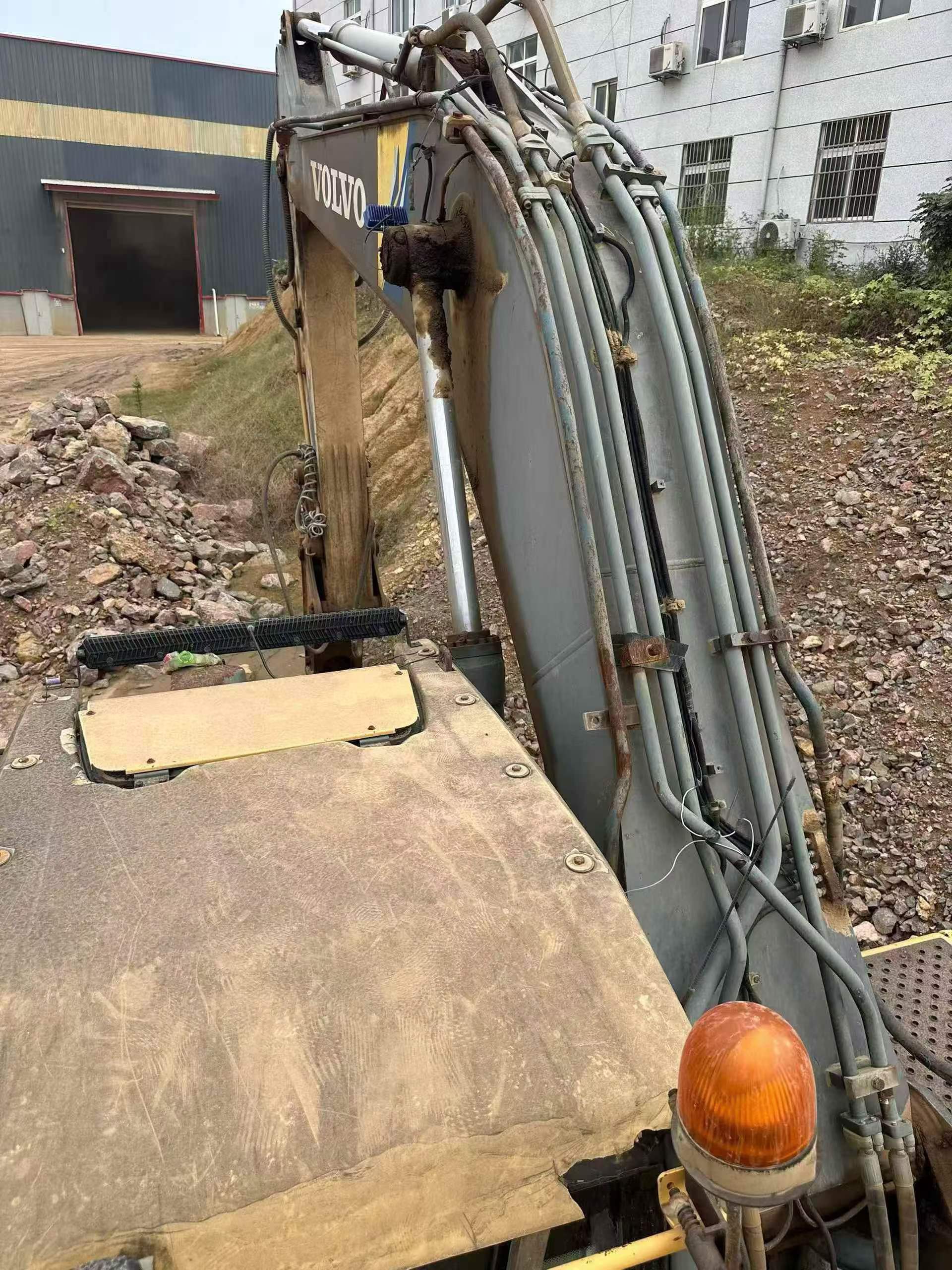 Buy Volvo EC250D Used Excavator / 9