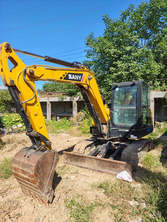 Buy Sany SY60 Used Excavator / 1