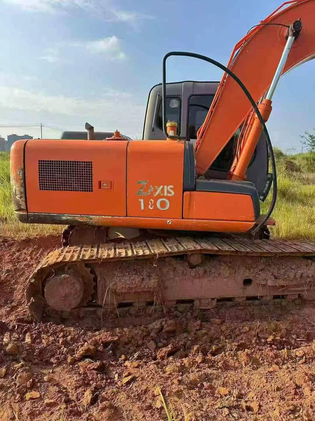Buy Hitachi EX120-6 Used Excavator / 3