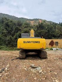 Buy Sumitomo SH200A5 Used Excavator / 2 Buy Sumitomo SH200A5 Used Excavator / 2