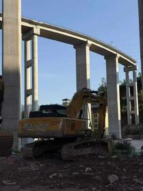 Buy Sany SY200C Used Excavator / 5 Buy Sany SY200C Used Excavator / 5