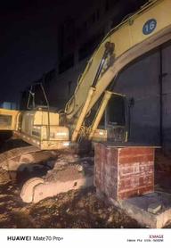 Buy Komatsu PC200-8 Used Excavator / 2 Buy Komatsu PC200-8 Used Excavator / 2