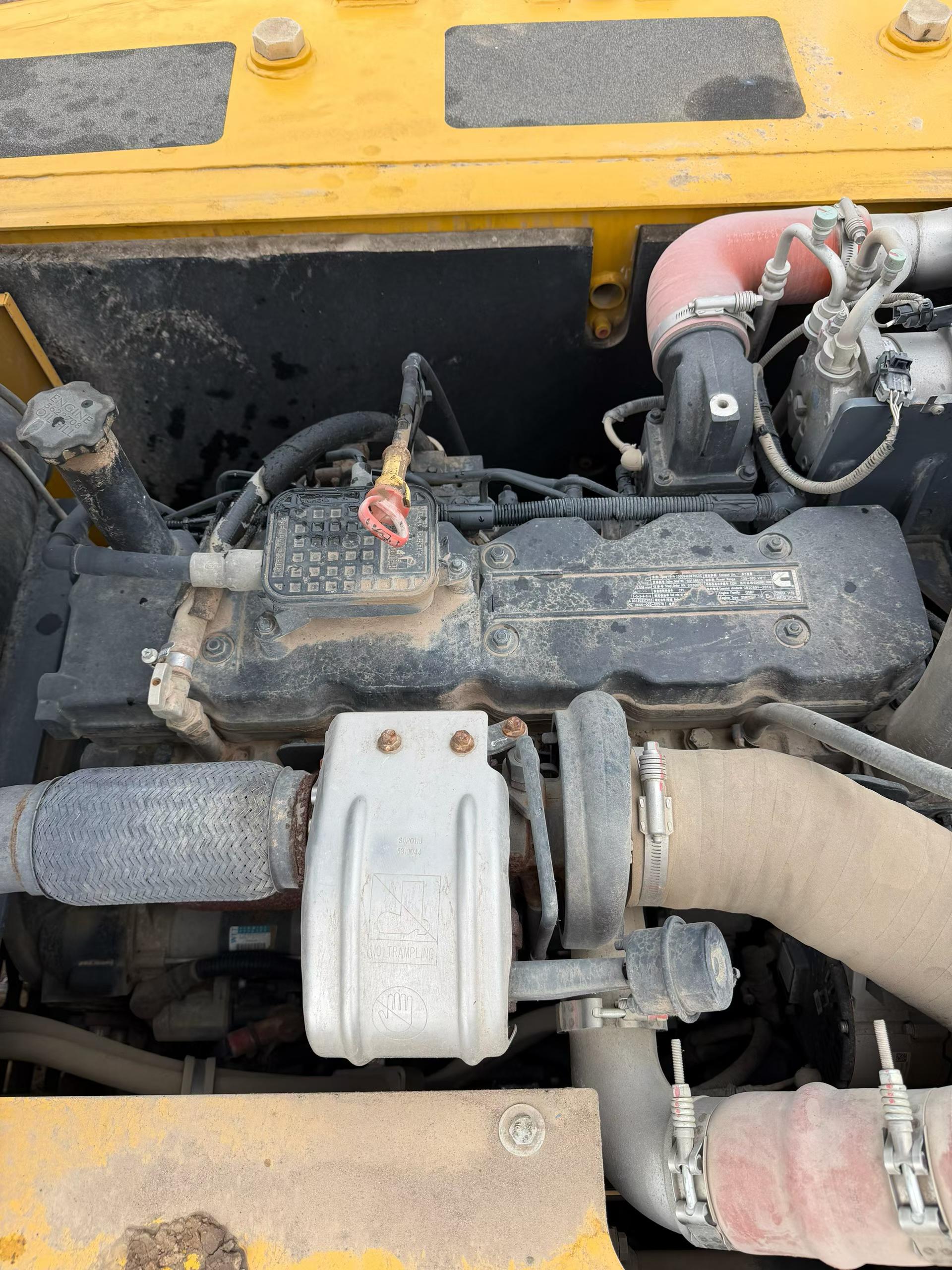 Buy XCMG XE245DK Used Excavator / 4