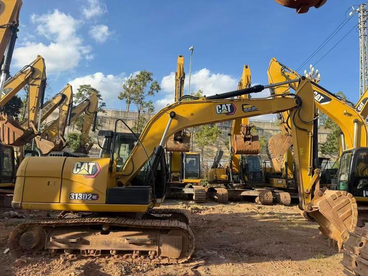 Buy Caterpillar 313D Used Excavator / 1