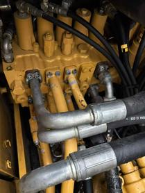 Buy Caterpillar 323 Used Excavator / 7 Buy Caterpillar 323 Used Excavator / 7